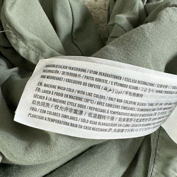 Abercrombie and Fitch shirt womens Sz Small snap front army green shacket cotton - Picture 11 of 11